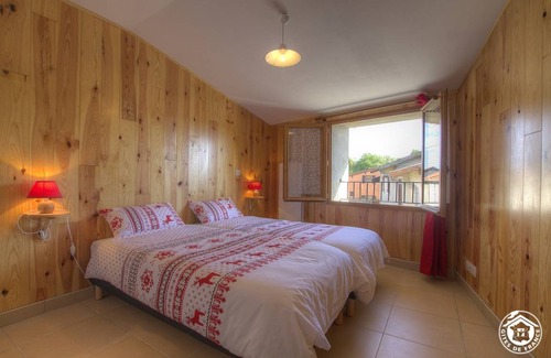 Chazey-sur-Ain House | 70 m² Gîte ∙ 2 bedrooms ∙ 4 guests