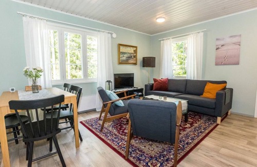 Raseborg House | 70 m² House ∙ 1 bedroom ∙ 6 guests