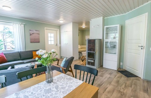 Raseborg House | 70 m² House ∙ 1 bedroom ∙ 6 guests
