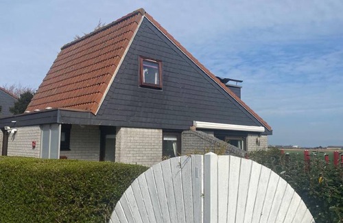 Julianadorp aan zee House | 70 m² House ∙ 2 bedrooms ∙ 4 guests