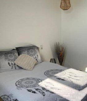 Beauvoir House | 70 m² House ∙ 2 bedrooms ∙ 5 guests