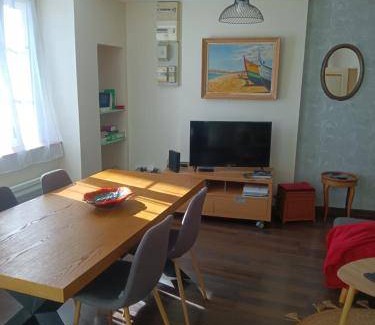 Sancerre House | 70 m² House ∙ 2 bedrooms ∙ 4 guests