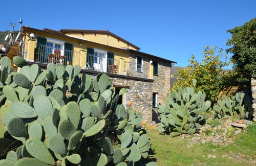 Costiolo House | 70 m² House ∙ 2 bedrooms ∙ 6 guests