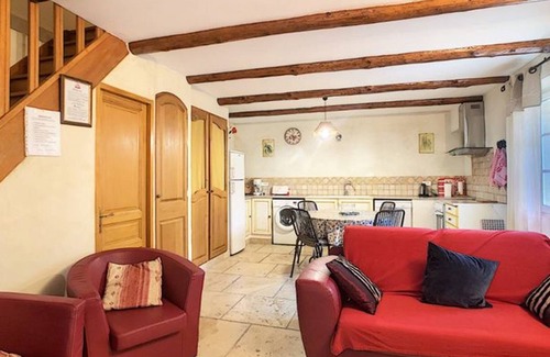 Monteux House | 70 m² House ∙ 2 bedrooms ∙ 5 guests