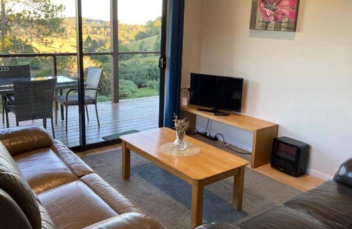 Wootha House | 70 m² House ∙ 2 bedrooms ∙ 4 guests