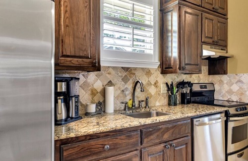 Gilmer House | 700+ acre farm with ponds and a POOL located in Gilmer, Texas!