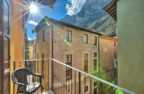 Riva del Garda Apartment | 71 m² Apartment ∙ 2 bedrooms ∙ 6 guests
