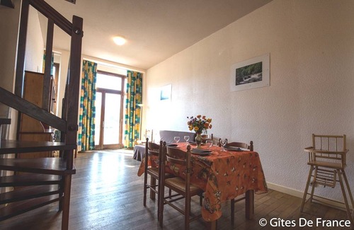 Espinchal House | 71 m² Gîte ∙ 3 bedrooms ∙ 5 guests