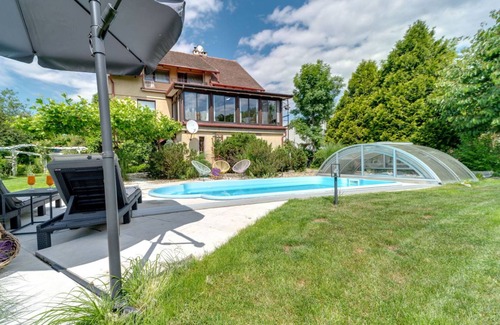 Krzyki Apartment | 72 m² Apartment ∙ 2 bedrooms ∙ 4 guests