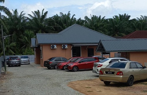 Parit Raja House | 72 m² House ∙ 3 bedrooms ∙ 5 guests