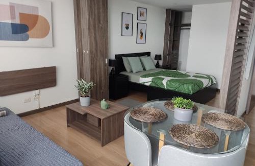 Barrios Unidos Apartment | 72Hub moderno apto vistas ciudad, piscina gimnasio