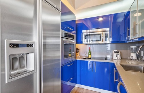 Central Beach Condo | 73 m² Condo ∙ 1 bedroom ∙ 4 guests