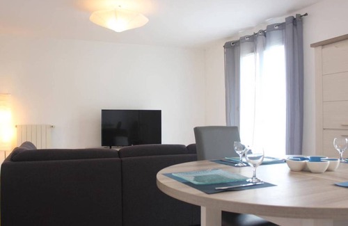 Aytre House | 73 m² House ∙ 2 bedrooms ∙ 6 guests