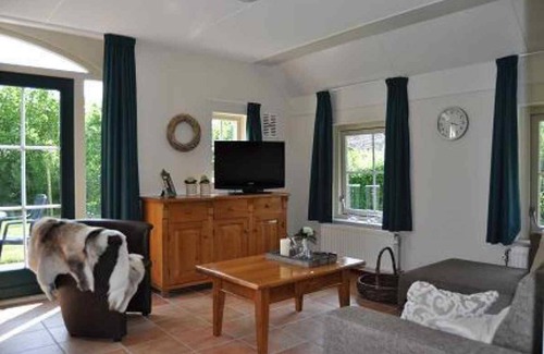 Linde House | 73 m² House ∙ 3 bedrooms ∙ 6 guests