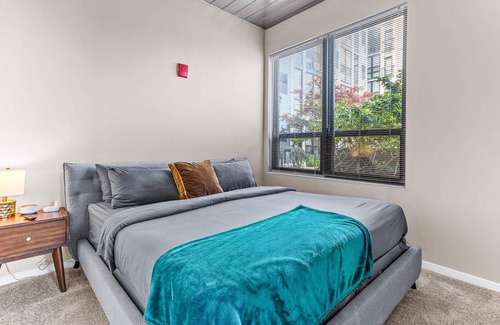 Old West Side Apartment | 74 m² Apartment ∙ 2 bedrooms ∙ 4 guests