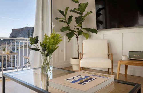 Athens City Centre Apartment | 74 m² Apartment ∙ 2 bedrooms ∙ 4 guests
