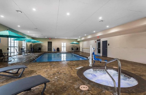 Lubbock Hotel | 74 m² Hotel ∙ 8 guests