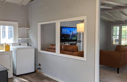 Adamstown House | 74 m² House ∙ 2 bedrooms ∙ 6 guests