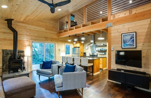 Glacier House | 74sl - Pets Ok - Wifi - Bbq - Sleeps 8