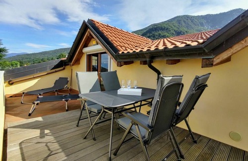 Porto Valtravaglia Apartment | 75 m² Apartment ∙ 2 bedrooms ∙ 4 guests