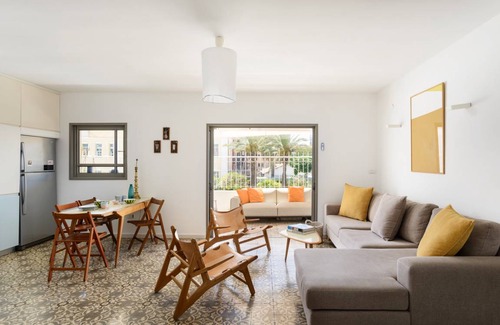 Neve Tzedek Apartment | 75 m² Apartment ∙ 2 bedrooms ∙ 4 guests