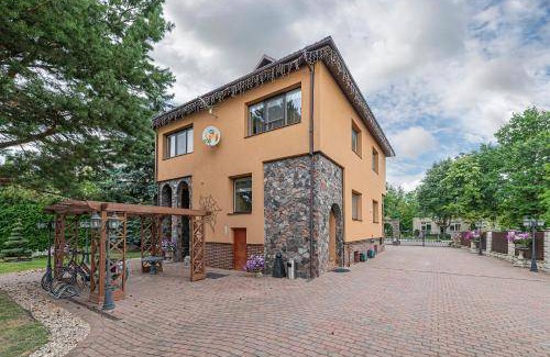 Kaunas Apartment | 75 m² Apartment ∙ 1 bedroom ∙ 4 guests