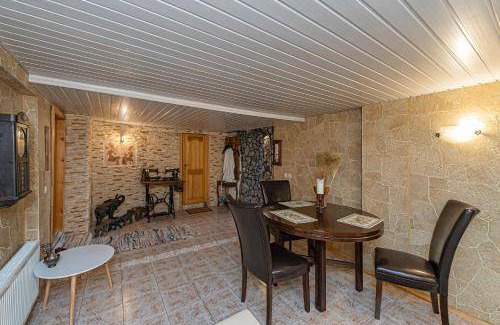 Kaunas Apartment | 75 m² Apartment ∙ 1 bedroom ∙ 4 guests