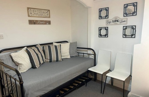 Limehouse Apartment | 75 m² Apartment ∙ 2 bedrooms ∙ 5 guests