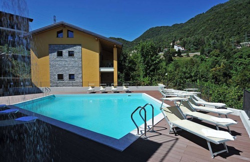 Argegno Apartment | 75 m² Apartment ∙ 3 bedrooms ∙ 8 guests