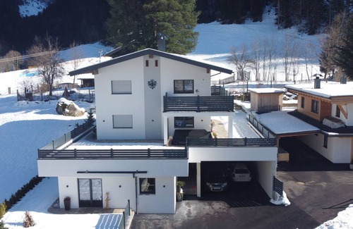 Dornauberg Apartment | 75 m² Apartment ∙ 2 bedrooms ∙ 4 guests