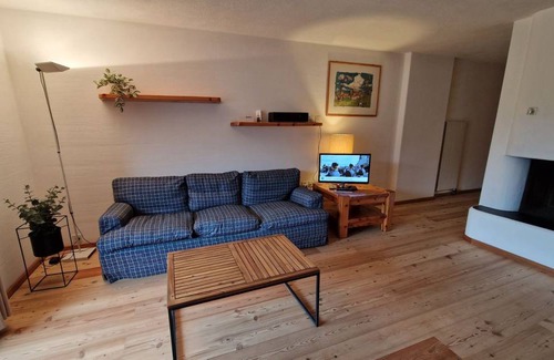 Silvaplana Apartment | 75 m² Apartment ∙ 1 bedroom ∙ 4 guests