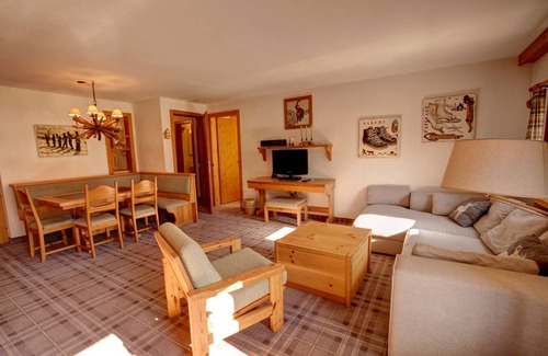 Silvaplana Apartment | 75 m² Apartment ∙ 1 bedroom ∙ 4 guests