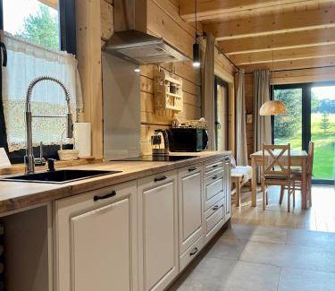 Zakopane Ski Chalet | 75 m² Chalet ∙ 2 bedrooms ∙ 7 guests