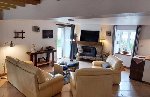 Le Val-Saint-Pere House | 75 m² Gîte ∙ 2 bedrooms ∙ 6 guests