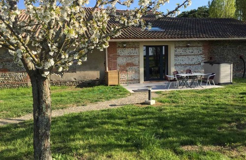 Merville House | 75 m² Gîte ∙ 3 bedrooms ∙ 6 guests