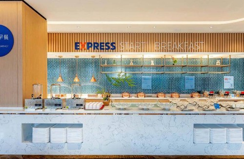 Chaoyang Hotel | 75 m² Hotel ∙ 6 guests