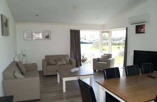 IJhorst House | 75 m² House ∙ 1 bedroom ∙ 6 guests