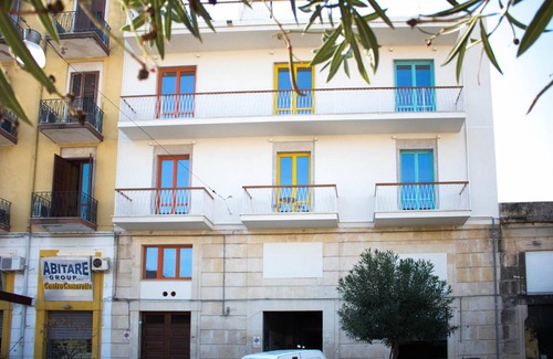 Syracuse Apartment | 75 m² Serviced apartment ∙ 10 guests
