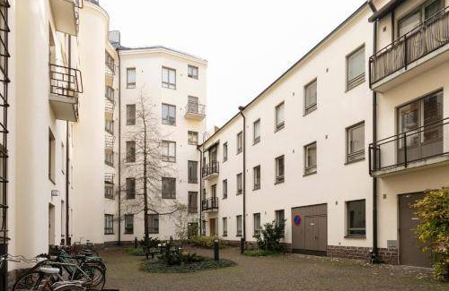 Helsinki City Centre Apartment | 76 m² Apartment ∙ 1 bedroom ∙ 4 guests