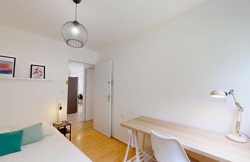 9th Arrondissement Resort | 77 m² Private room ∙ 1 bedroom ∙ 1 guest