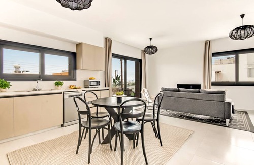 Agios Athanasios Apartment | 77 m² Apartment ∙ 3 bedrooms ∙ 6 guests