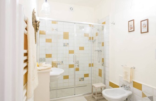 Lastra a Signa Apartment | 77 m² Apartment ∙ 1 bedroom ∙ 4 guests