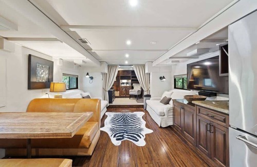 Austin Villa | 7744 Ranch Entire Resort