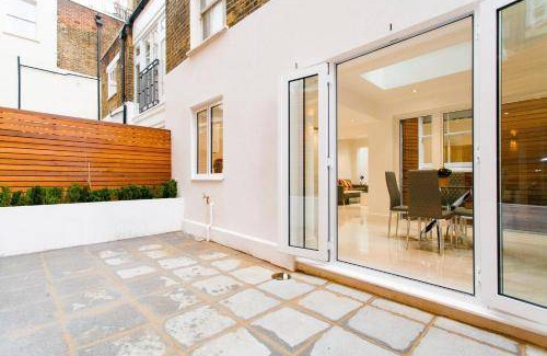 Warwick Apartment | 79 m² Apartment ∙ 2 bedrooms ∙ 4 guests