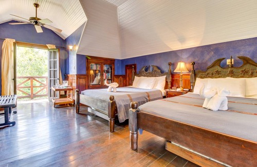 Bullet Tree Falls House | 79 m² House ∙ 2 bedrooms ∙ 6 guests