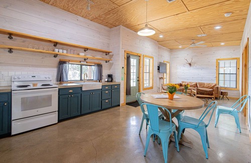 Wimberley Cabin | 7A Ranch