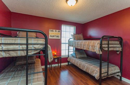 Antioch House | 8 Beds! Spacious Abode IDEAL for Larger Groups!