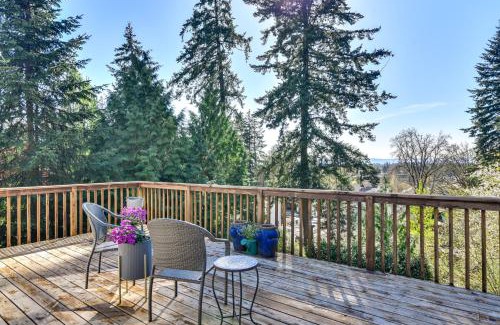 Pleasant Valley House | 8 Mi to Dtwn Vancouver PNW Getaway!