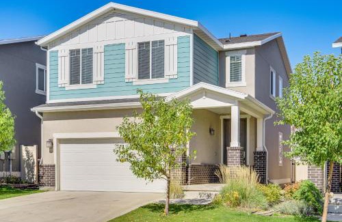 Herriman House | 8 Mi to Loveland Aquarium Mtn Home in Herriman!
