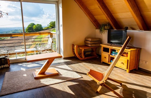 Saint-Come-d'Olt Apartment | 80 m² Apartment ∙ 2 bedrooms ∙ 5 guests